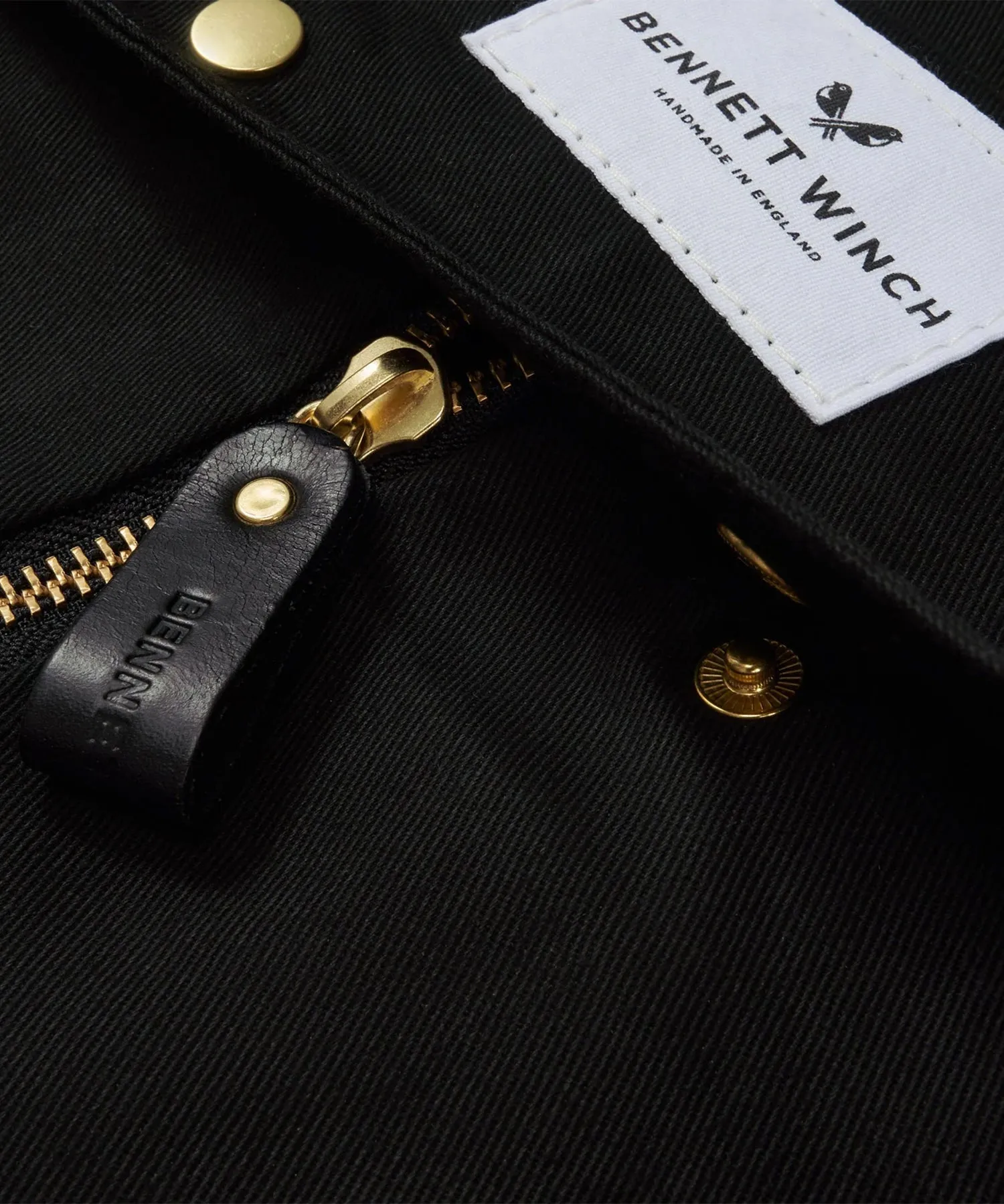 Bennett Winch Canvas Suit Carrier Holdall in Black