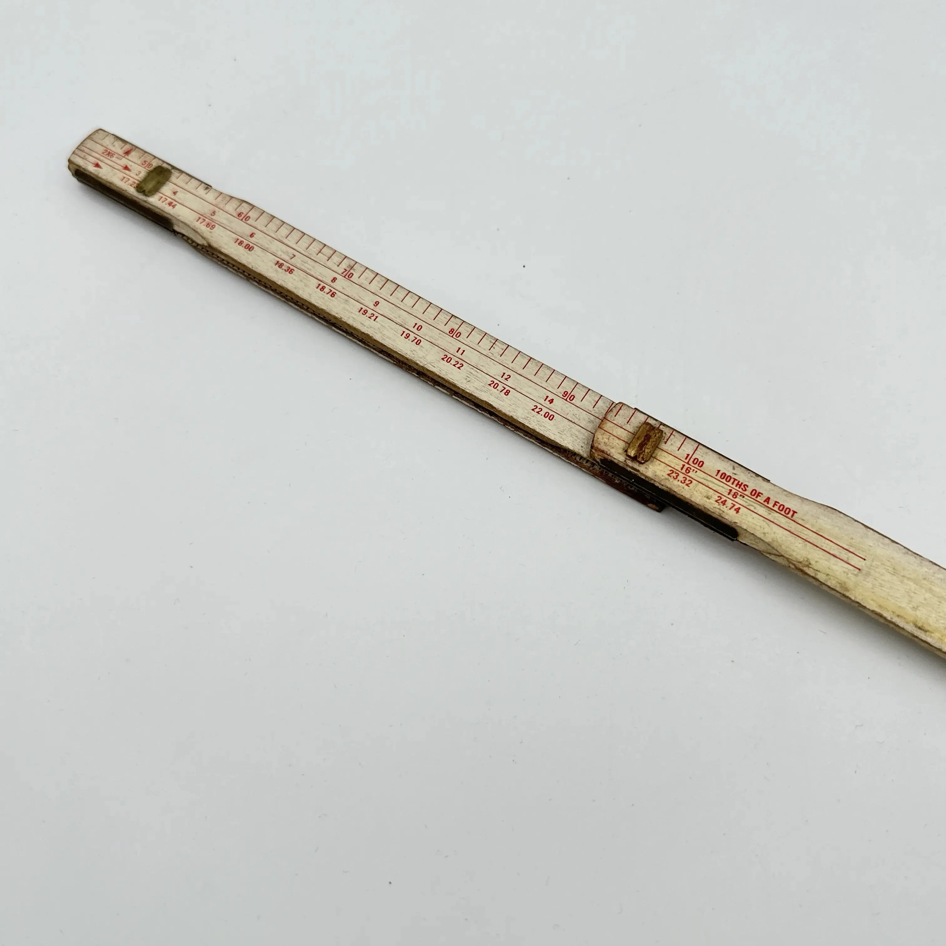 Carpenter's Folding Ruler