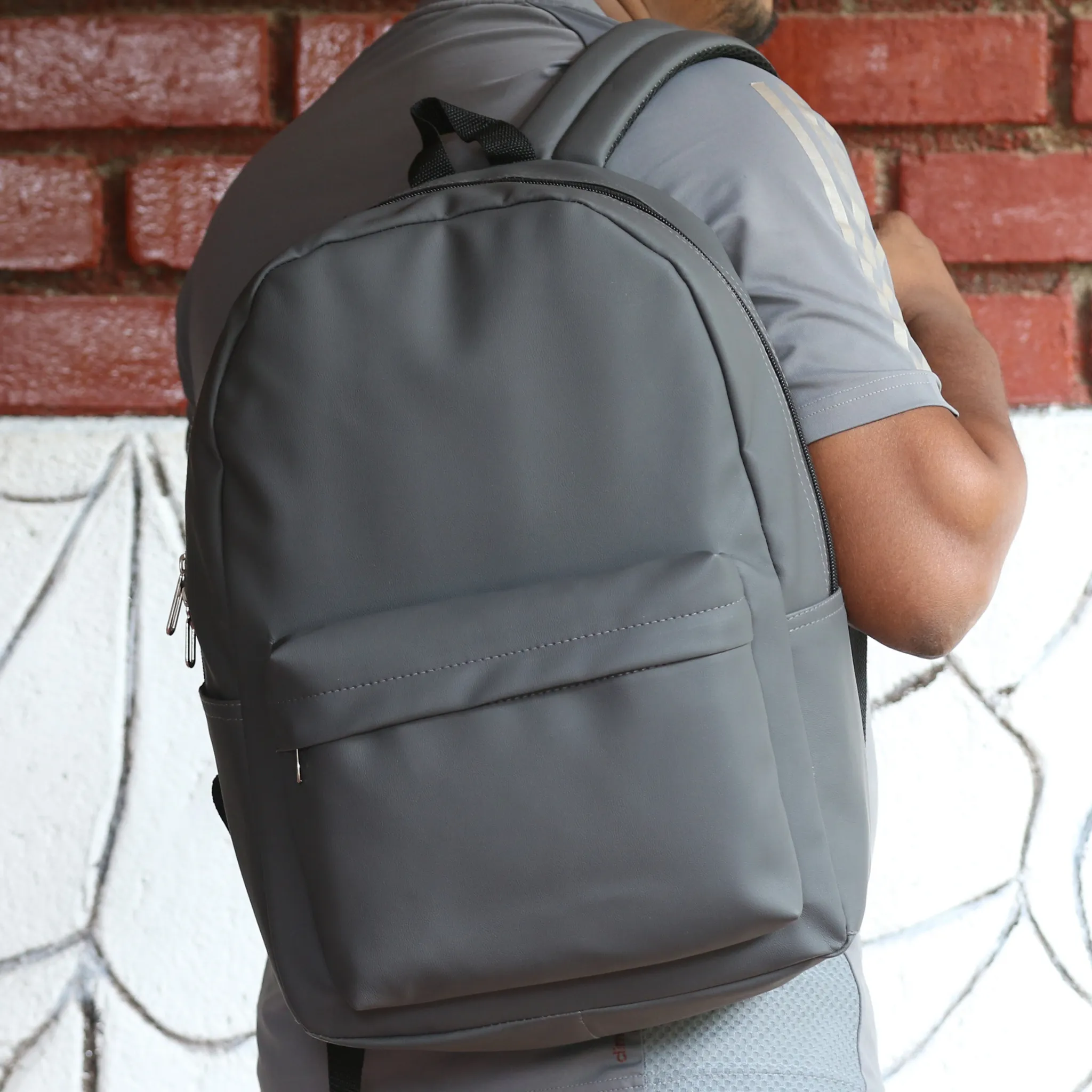 CBP08 – Synthetic Leather Simple Casual Backpack