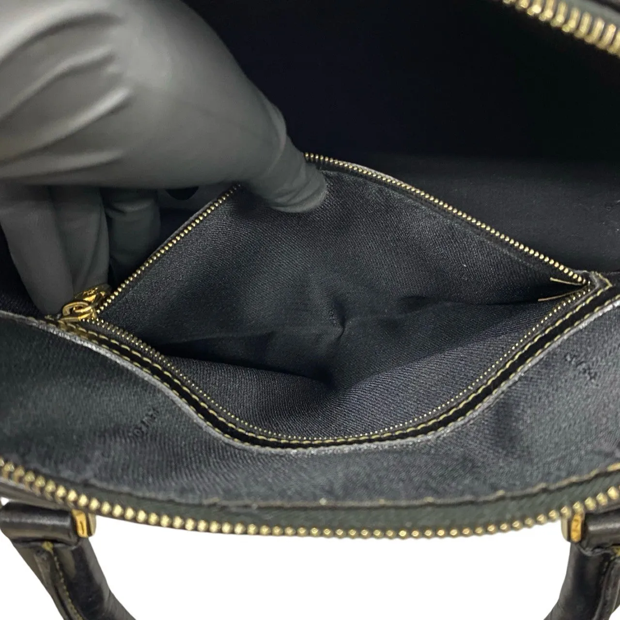FENDI Handbag leather black