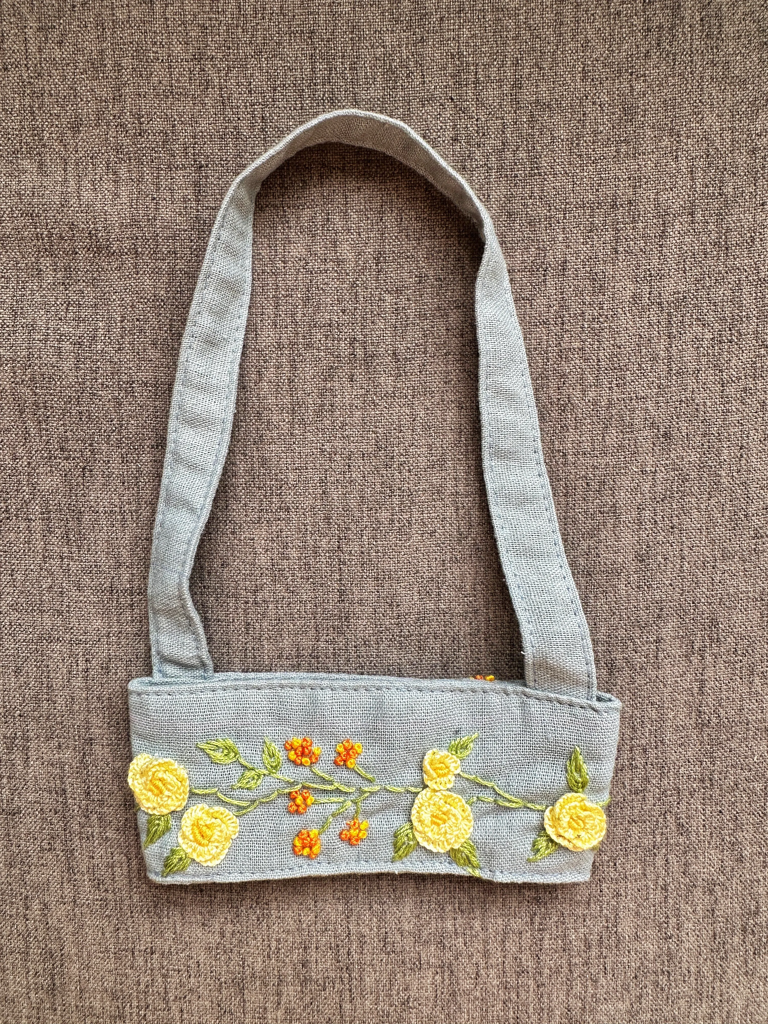 Floral Embroidered Cup Carrier