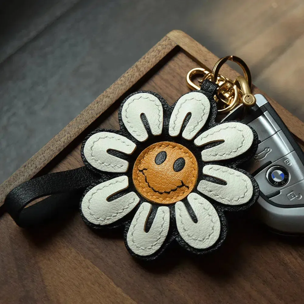 Flower – Elegant floral design – Bag charm