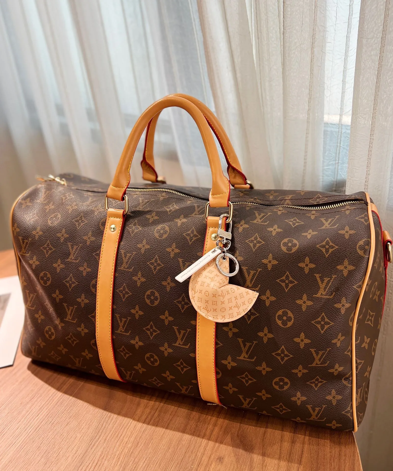 JW699 LB Bag Charm