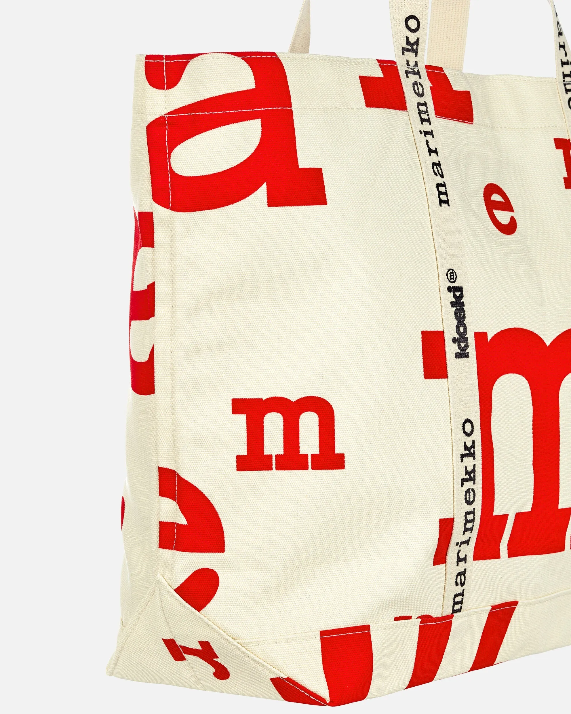 Kioski Carrier Big Logo Shoulder Bag