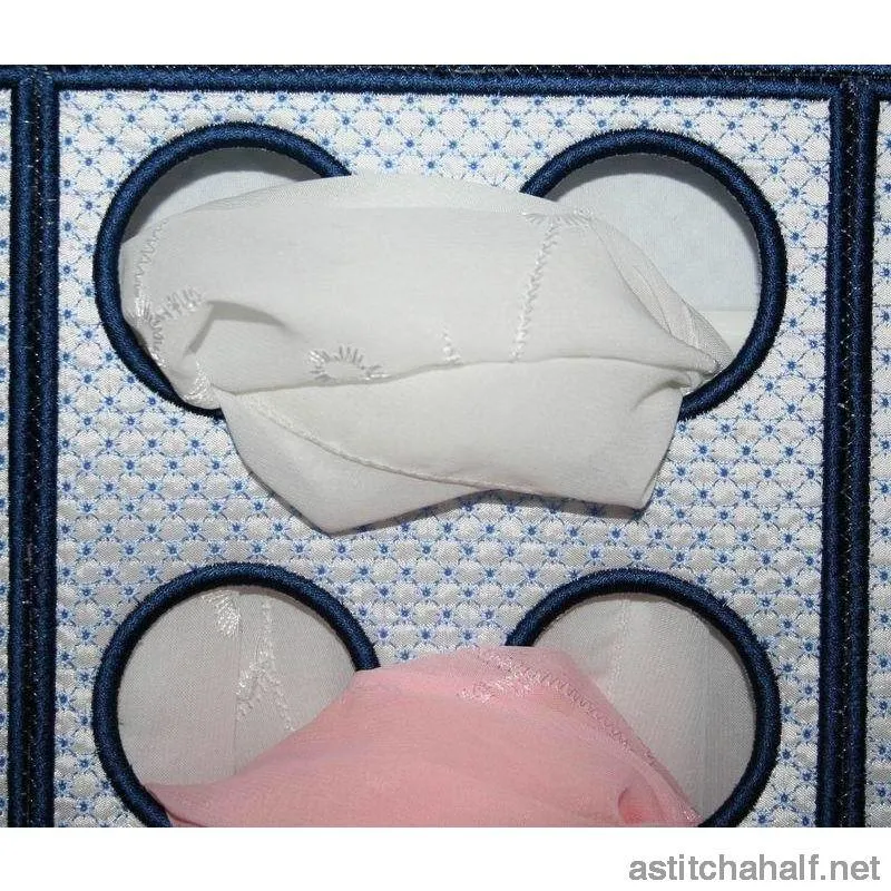 Lace Tie Organizer