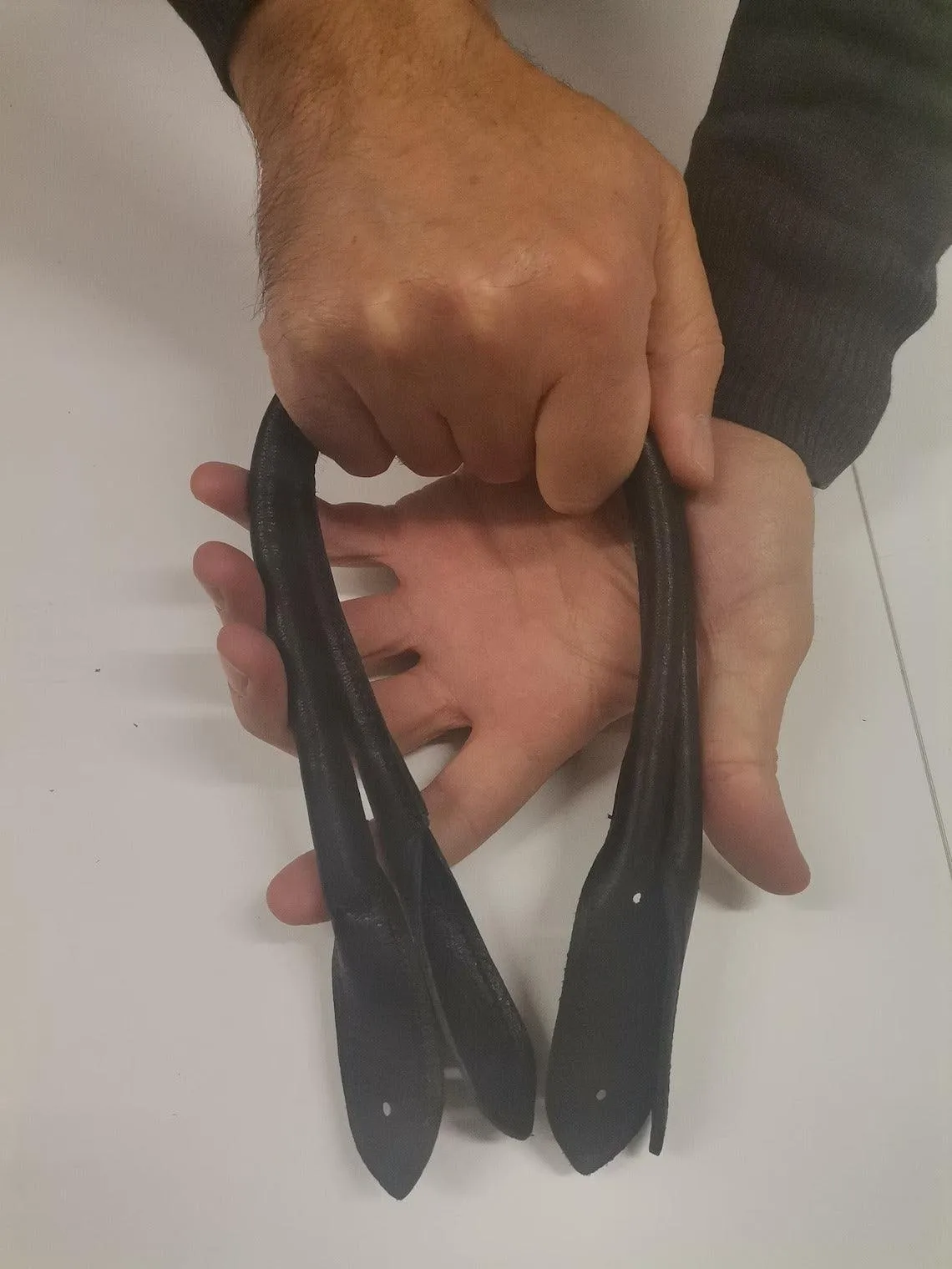 Leather handles for bags, Pair of leather handbag handles, rounded and stitched, length 55cm-21,6 inches