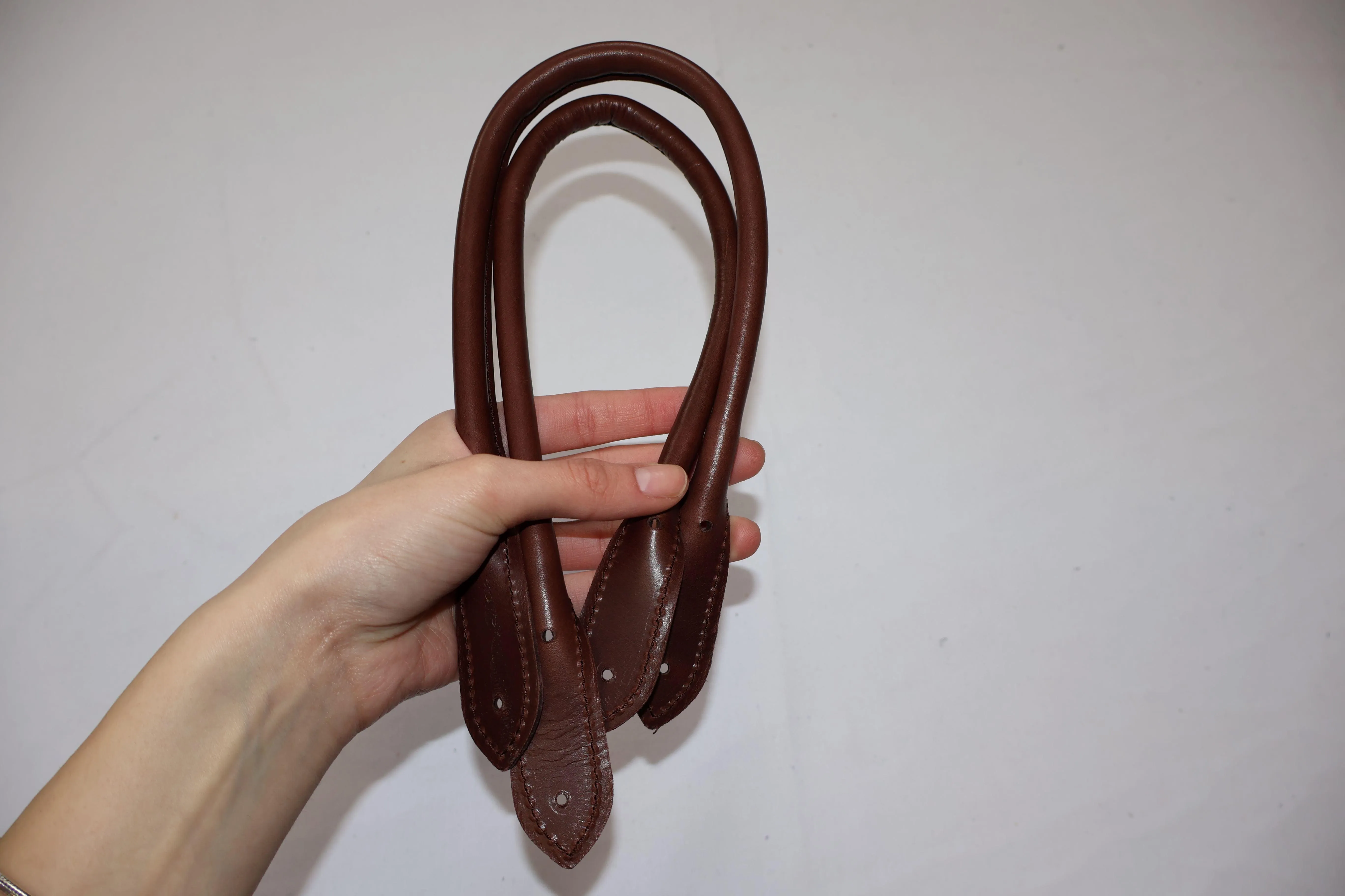 Leather handles for bags, Pair of leather handbag handles, rounded and stitched, length 55cm-21,6 inches
