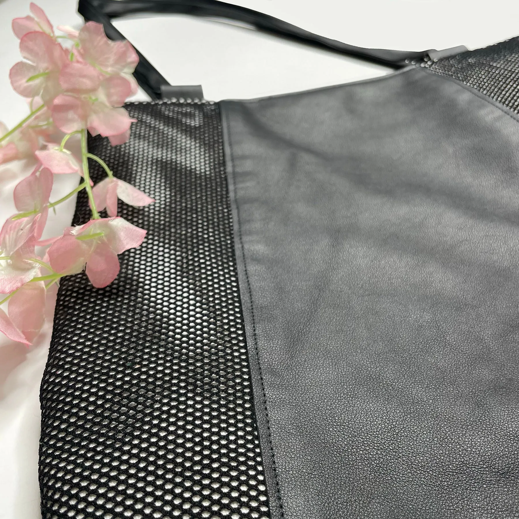 Mesh Scoop Leather Shoulder Bag, black