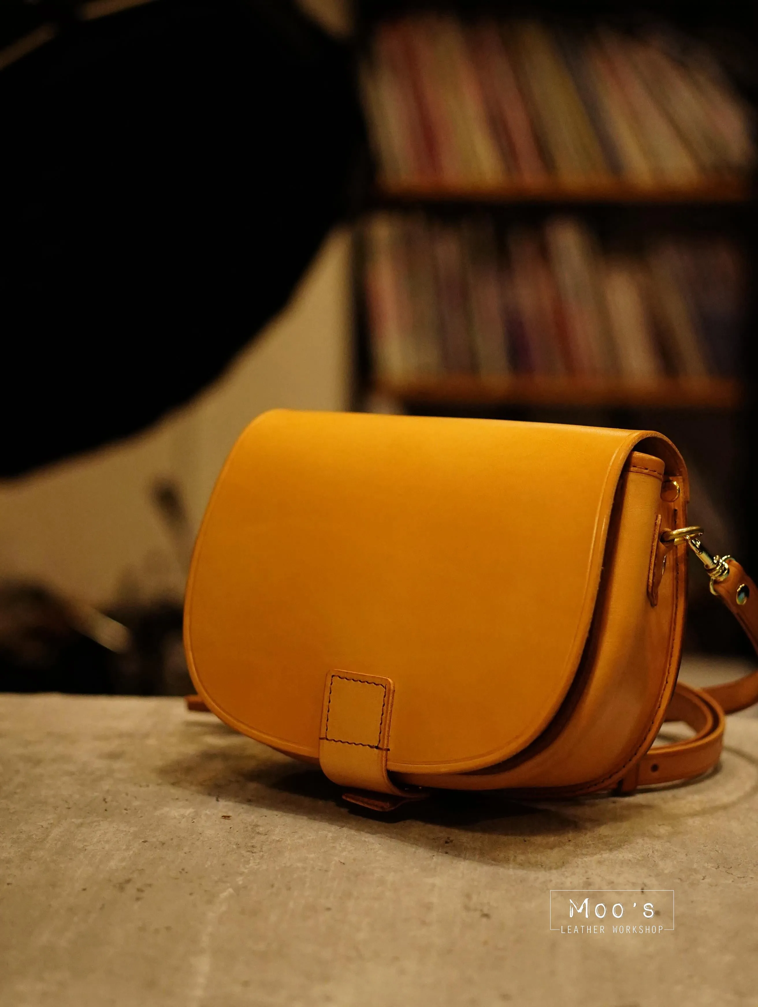 MINI horseshoe bag   RAW