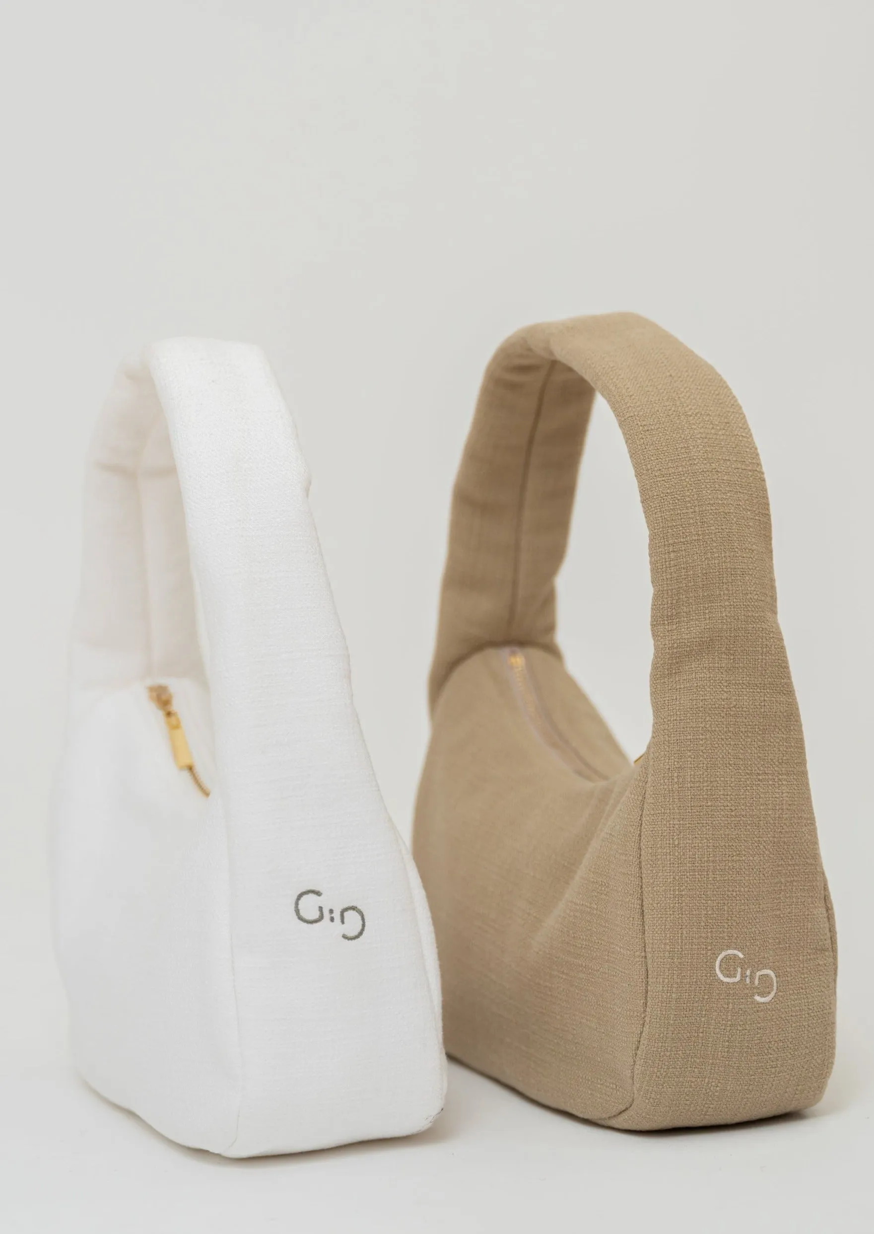 Pillow Shoulder Bag Mini - White