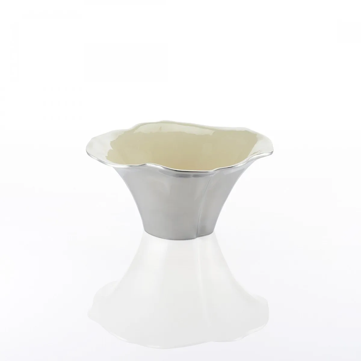 Ruffled High Bowl Oyster