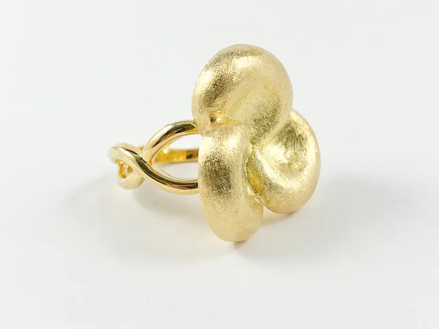 Unique Swirl Design Yellow Gold Brass Ring